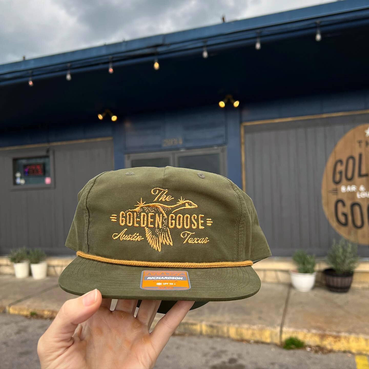 New spring hats! Plus more Get Loose shirts ready for boozy bathroom selfies. Get &lsquo;em at The Goose! ✨🪿🍾🔥

@waterlooprinting
@strangebirdtx