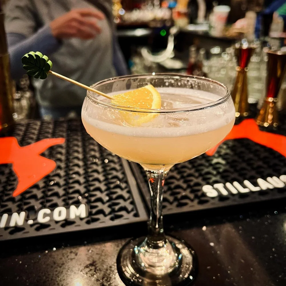 Bar photo 3
