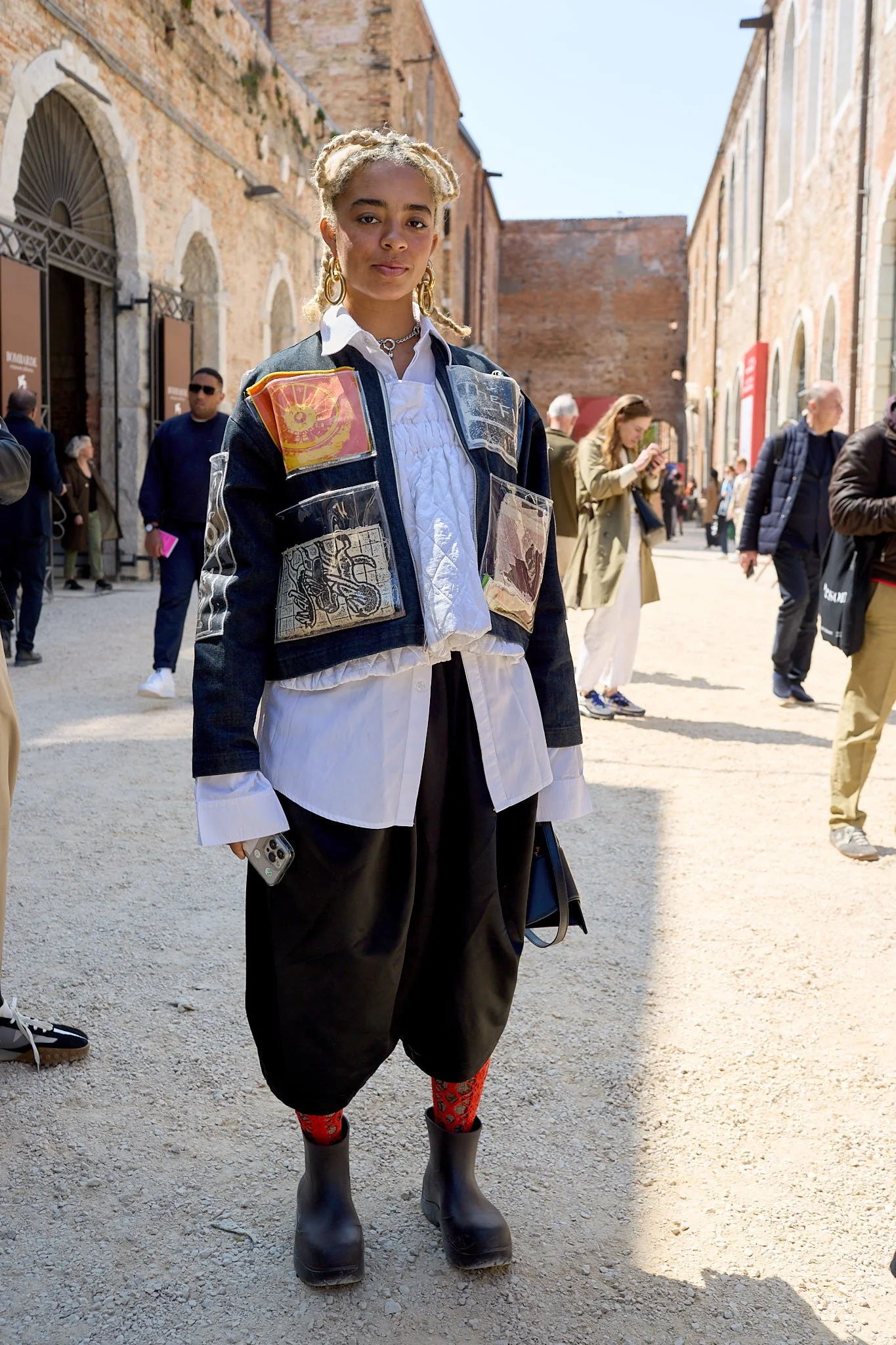 IMG_5106 opening Biennale 22 by Alexandre Toesca (C) (C) Alexandre Toesca.jpg