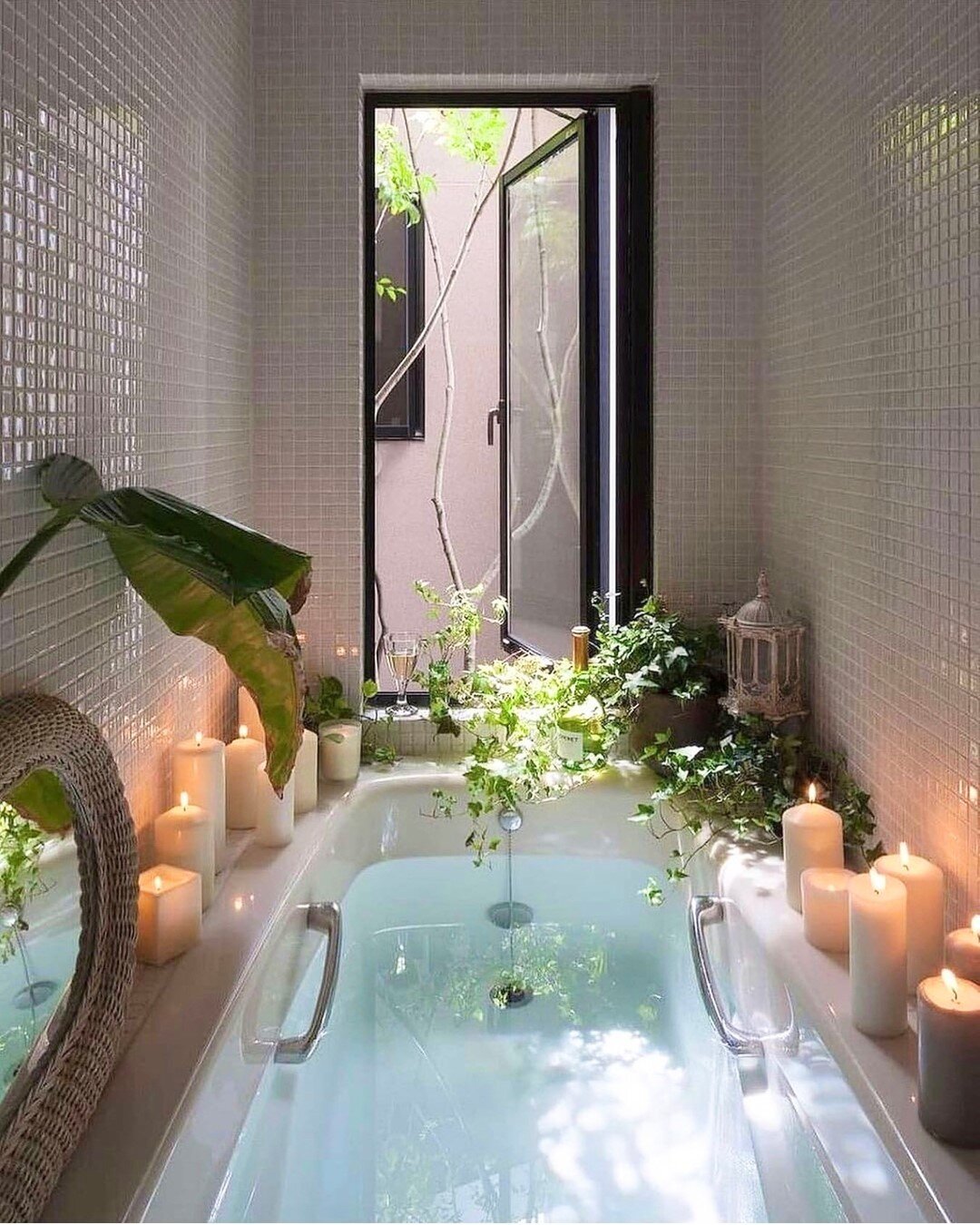 Summertime getaway vibes to inspire your next trip or staycation #selfcaregoals⠀⠀⠀⠀⠀⠀⠀⠀⠀
. ⠀⠀⠀⠀⠀⠀⠀⠀⠀
. ⠀⠀⠀⠀⠀⠀⠀⠀⠀
. ⠀⠀⠀⠀⠀⠀⠀⠀⠀
. ⠀⠀⠀⠀⠀⠀⠀⠀⠀
 #bathroomgoals #beautygoals #selfcarefirst #selfcareday #selfcaredaily #selfcarelove #relaxing #selfcareeveryday