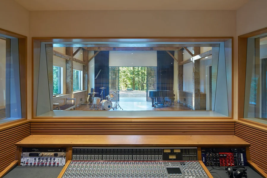 Music Studio_006.jpg