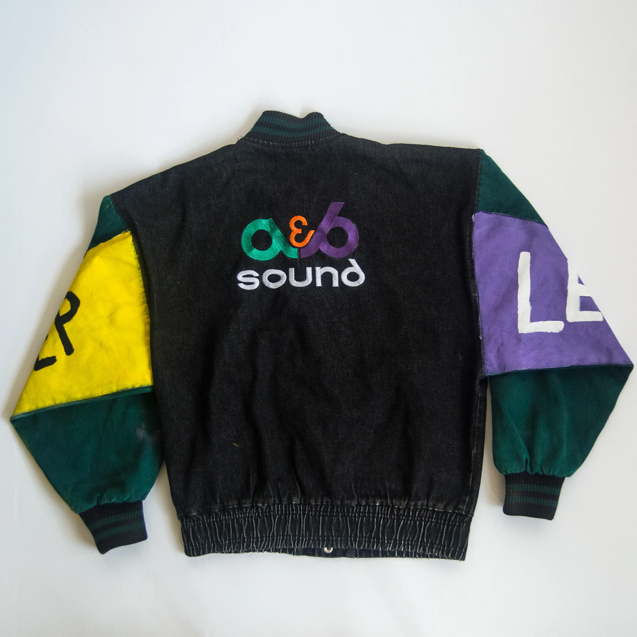 JACKET-13.jpg