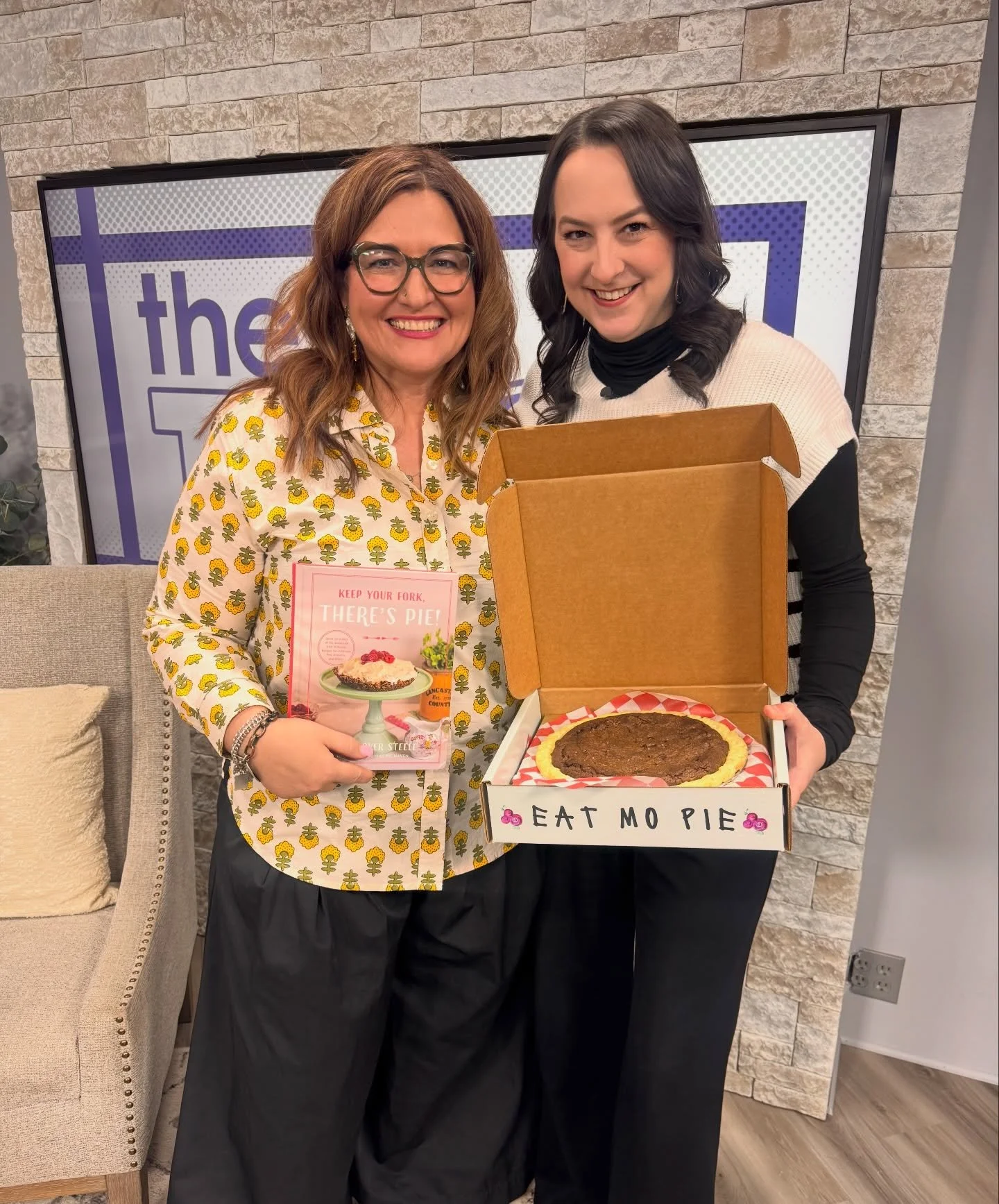 Getting the hang of this CO-Host gig on @thethreekbtx on @kbtxnews3 🎉🤩🎉🤩🎉!

You can watch on the KBTX App or the Zeam App! If you missed yesterday, we talked about @royersroundtopcafe &amp; today we chatted about @royerspiehaven and my books, &l