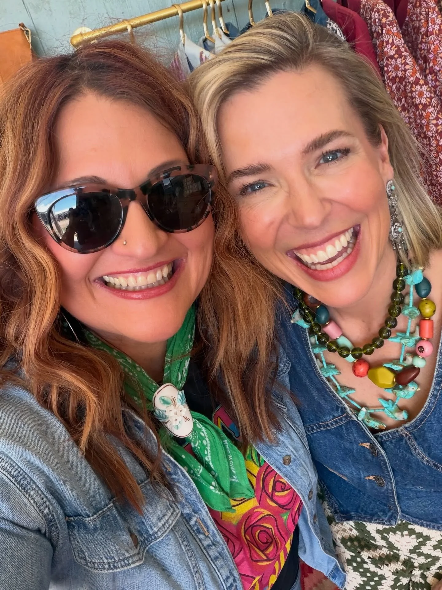 A RECAP ❤️ of Texas Antiques Weeks in Round Top, @royerspiehaven 

215 adorable pie stacks
1000 cups of sizzling ☕️ coffee 
900 icy ☕️ coffee drinks 
1600 refreshing iced drinks
50 Gallons of creamy milk 🥛 
75 copies of &ldquo;Keep Your Fork, There&