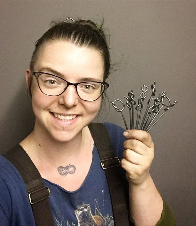 Hi folks! Here&rsquo;s me happy as a clam having batched up some hair pins to send to a new shop on Orcas Island (stay tuned!) and the @touchstonecenterforcrafts gallery store 🔥Looking forward to a full and busy summer here ⚒
.
#nettlefireforge #tou