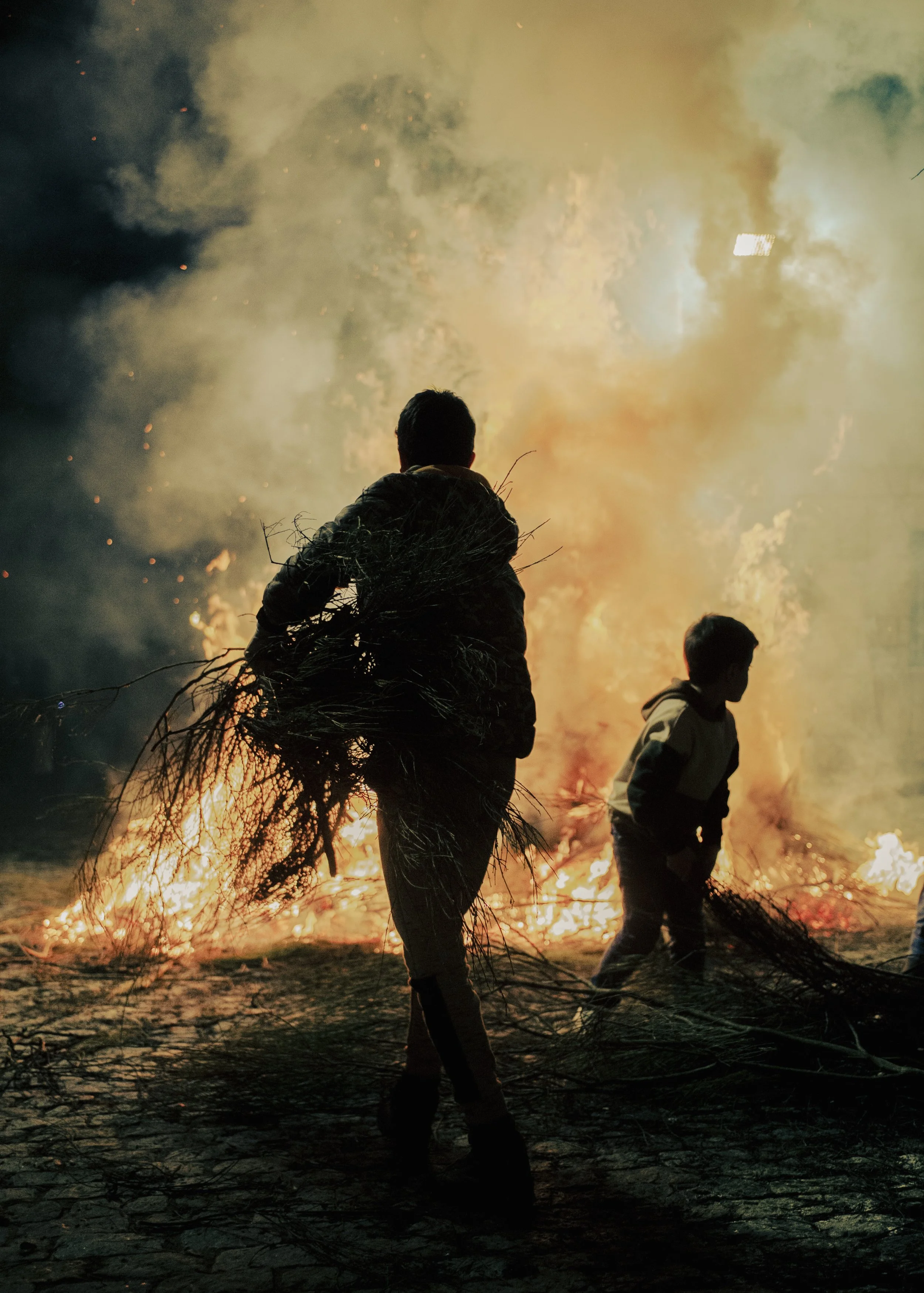 Las Luminarias, San Bartolomé de Pinares, Spain, January 16 2026. Purification of horses, ritual honouring st Antony the Abbot. Horses are prepared by their riders to safely leap through bonfires, a tradition meant to purify and protect them.