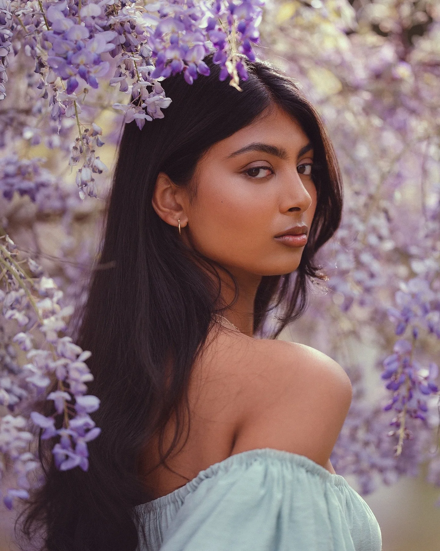 New video! I compare iPhone 17 Pro vs Pro Camera at a portrait photoshoot - link in my bio to watch 💜 these are some of the shots I took on my camera with a 135mm lens in the most magical location! Photos edited with my Rosewood Preset Pack @digital