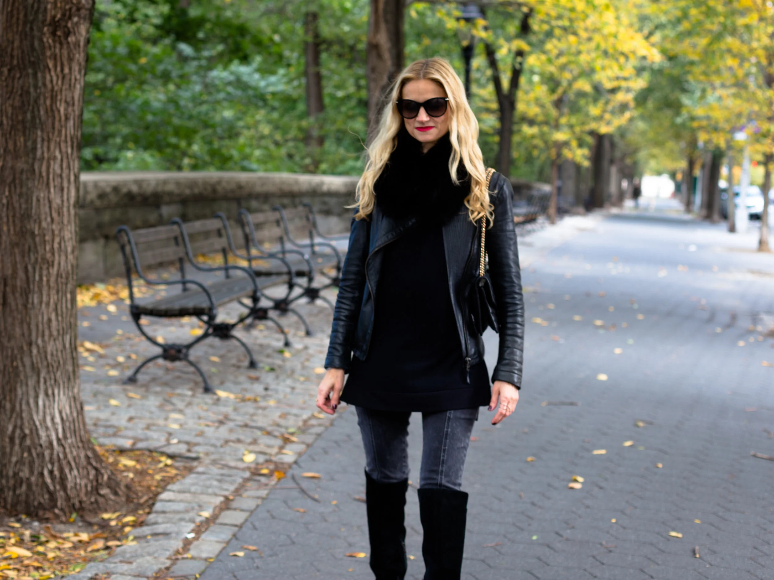 Collen_Carney_Outfit_01_v6.jpg