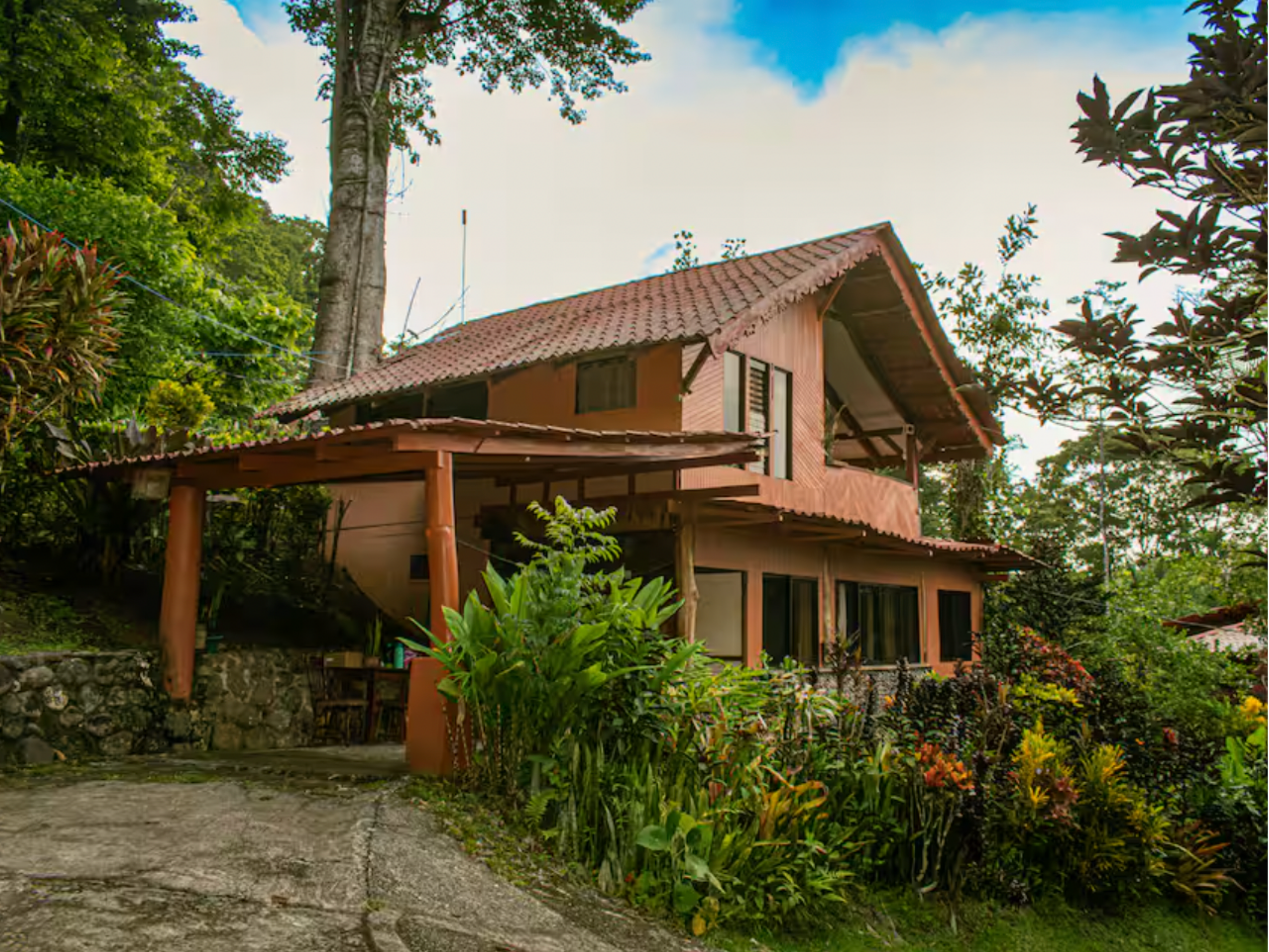 Bungalow 3 | Baula Turtle.png