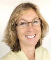 Dr Claire Ellis