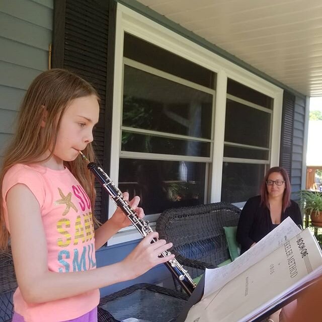 First in person lesson in 3 months!!! It felt so nice to work with S in person as she joined the studio during our stay at home order!
.
.
.
#oboelesson #MNMusic #oboe #oboestudent #oboist #doublereed #oboeyoudidnt #oboethang #oboepower #idrslife