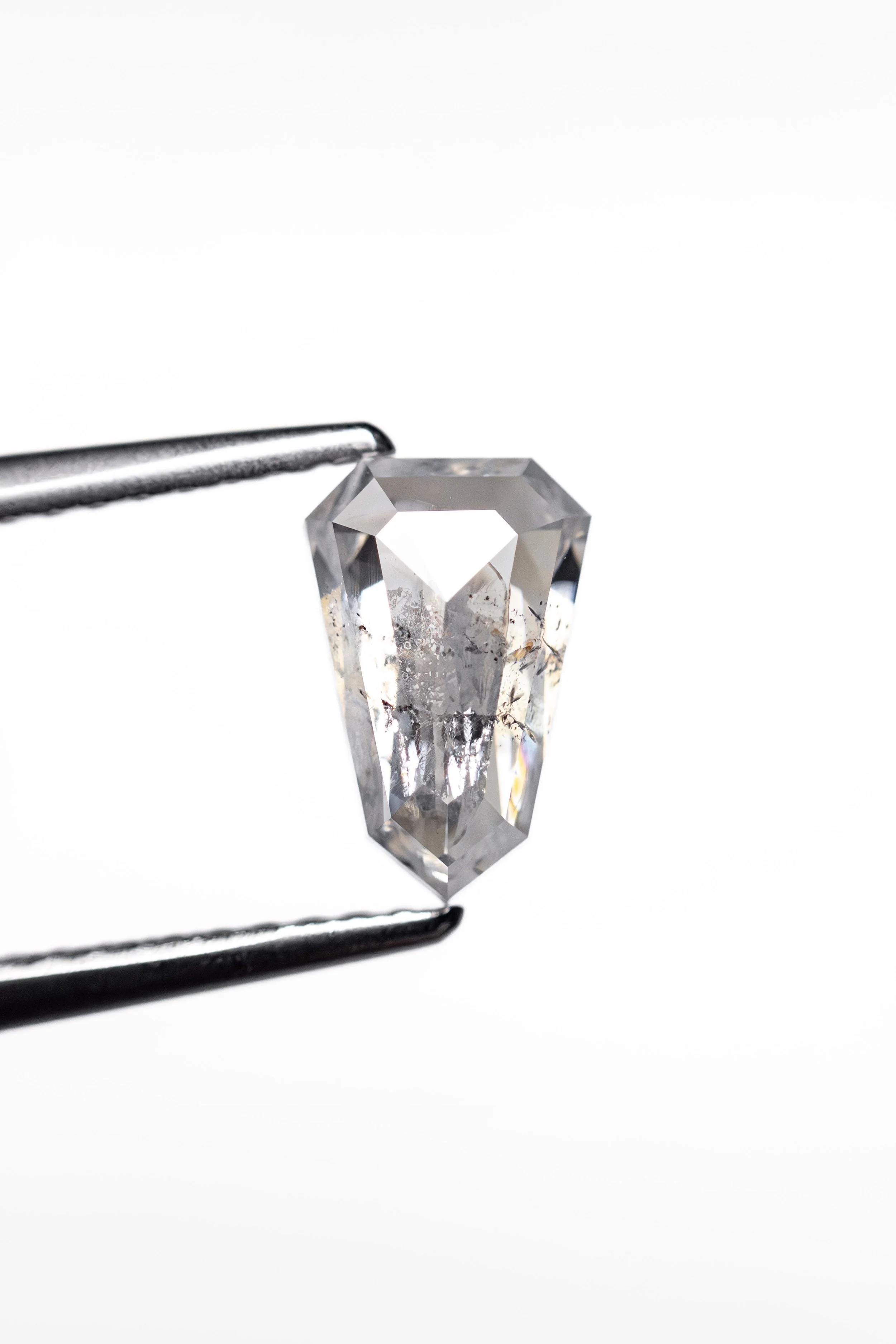 26787-10 1.38ct 8.19x5.39x3.56mm Shield Step Cut 3.jpg