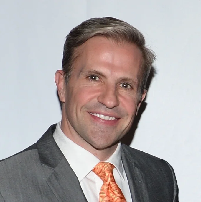 Ric-Swezey-Square-Crop.jpg