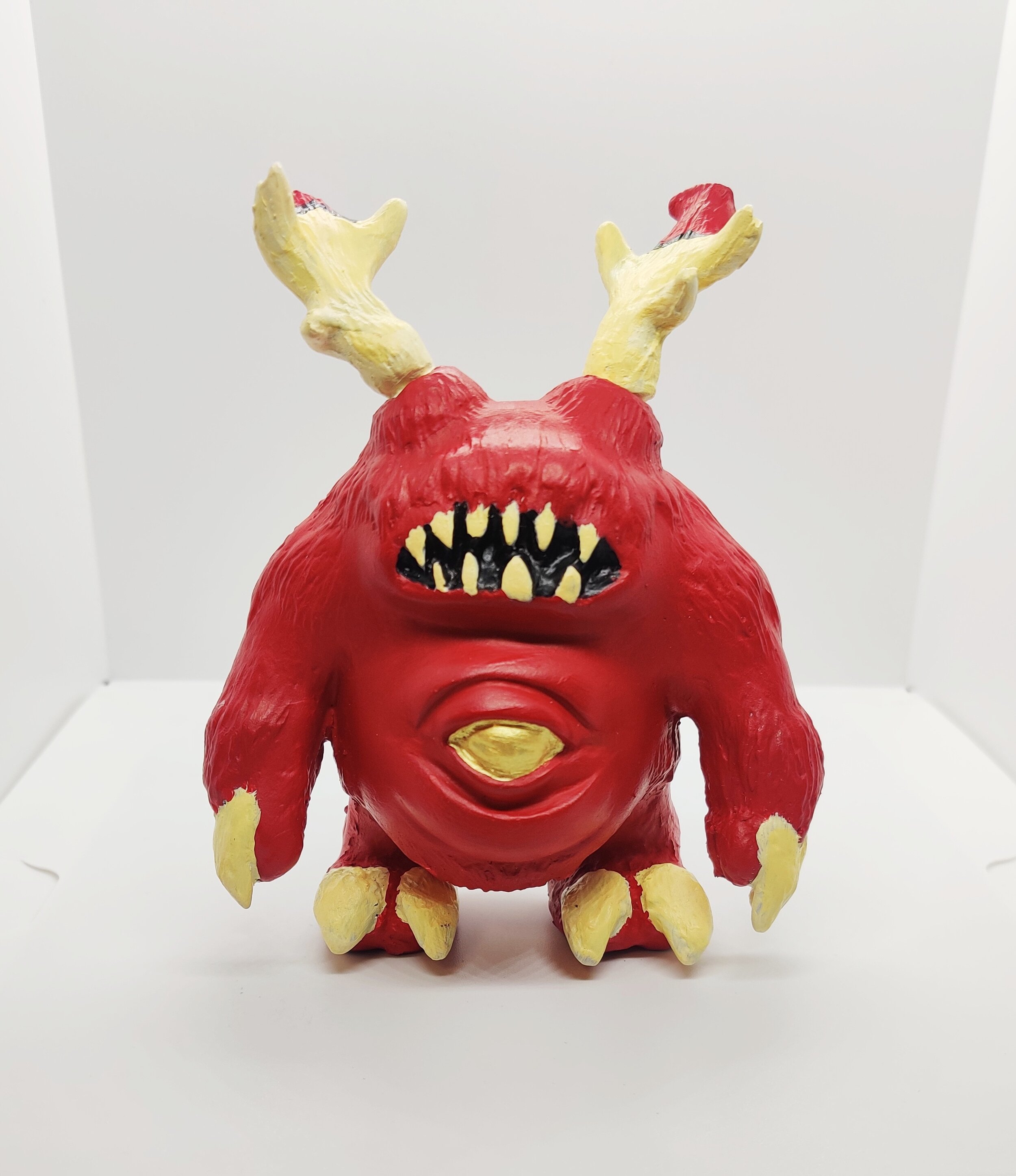 Berstuk "bully season"