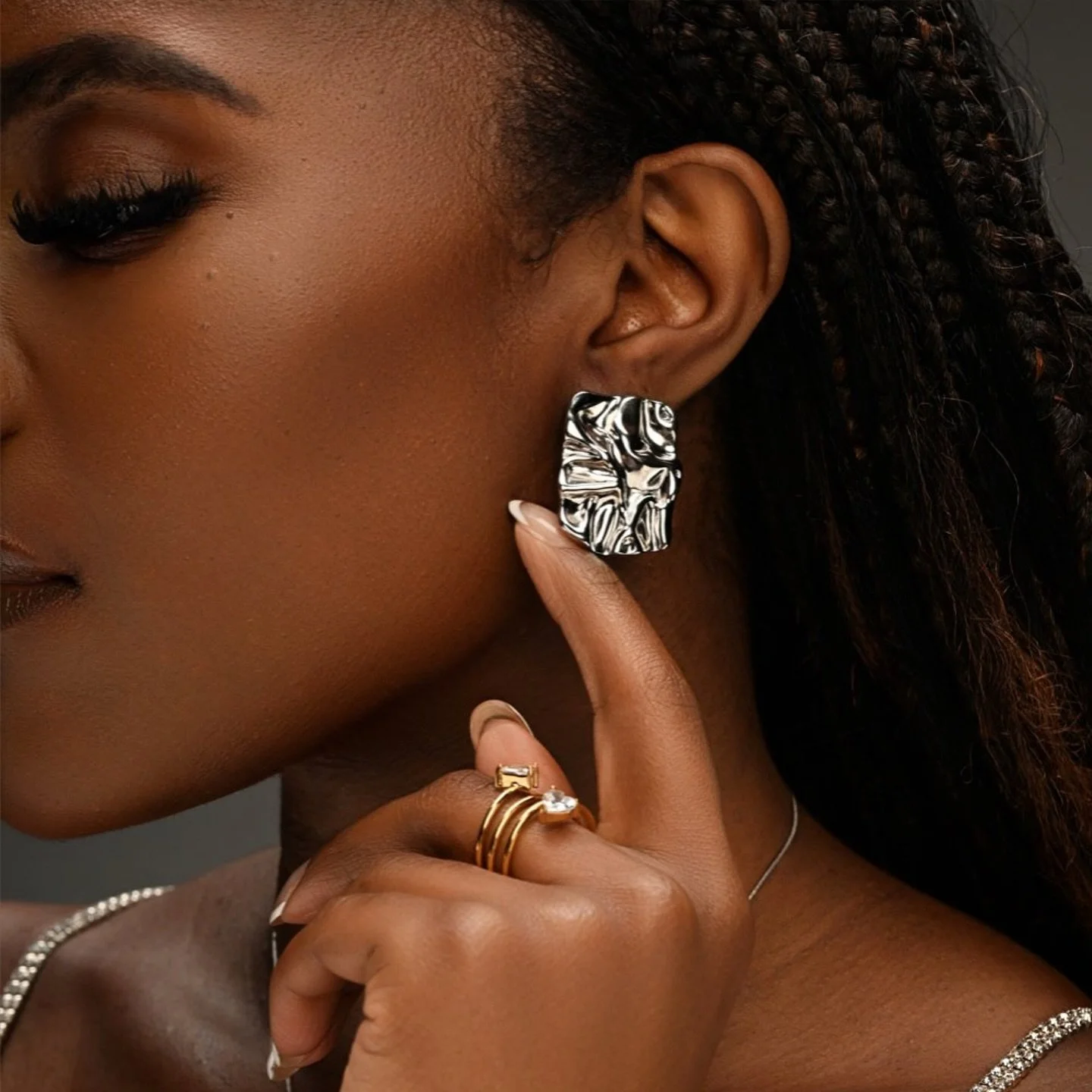 Silver is always an option 🤍

Shop full collection online or shop instore @wolfandbadger London Berwick Street

#superdivajewellery #jewellery #earrings #silverjewellery #accessories