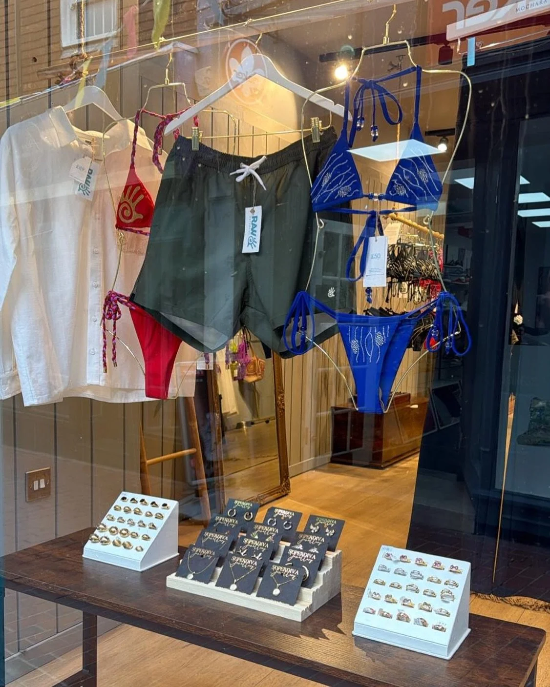 📍Shop with us in store Brighton Unit 5 Dukes Lane Raw Potential. Swimwear and tarnish free jewellery. 

Fashion 
Shopping 
Accessories
Jewellery