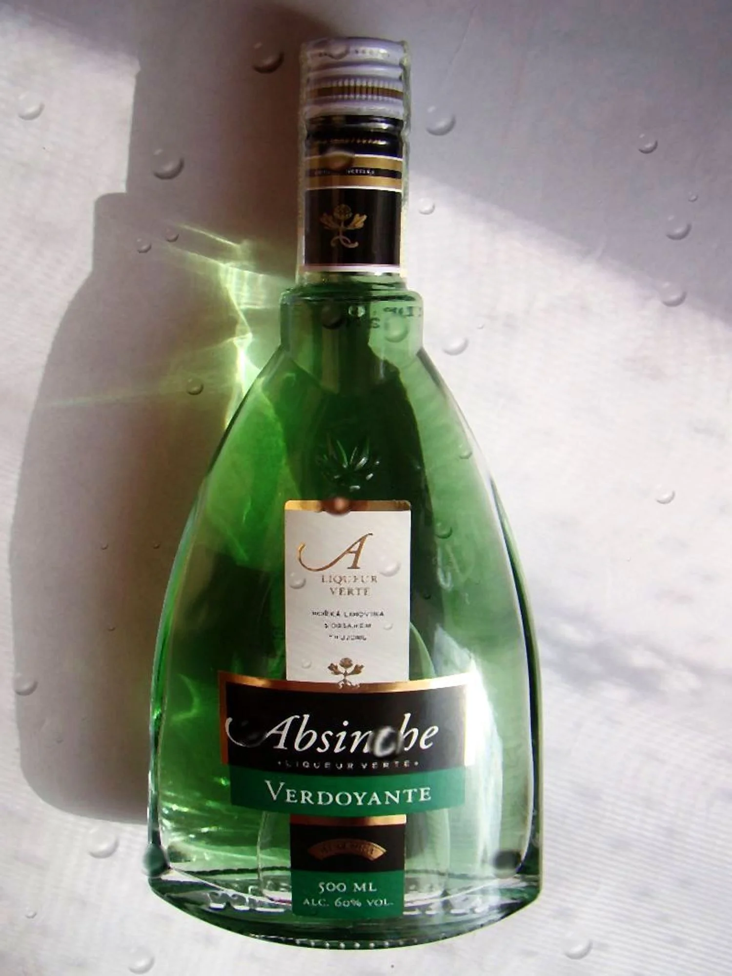 Absinthe2-min.jpg