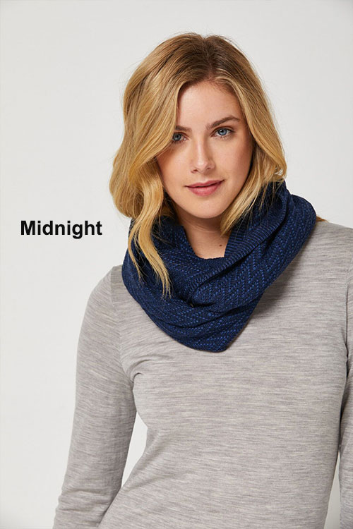 Toorallie — Varley Loop Merino Wool Scarf midnight