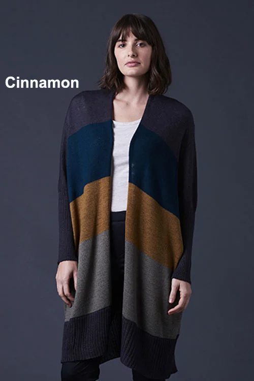 uimi — Piper Cardigan (100% Merino wool) blackcurrant