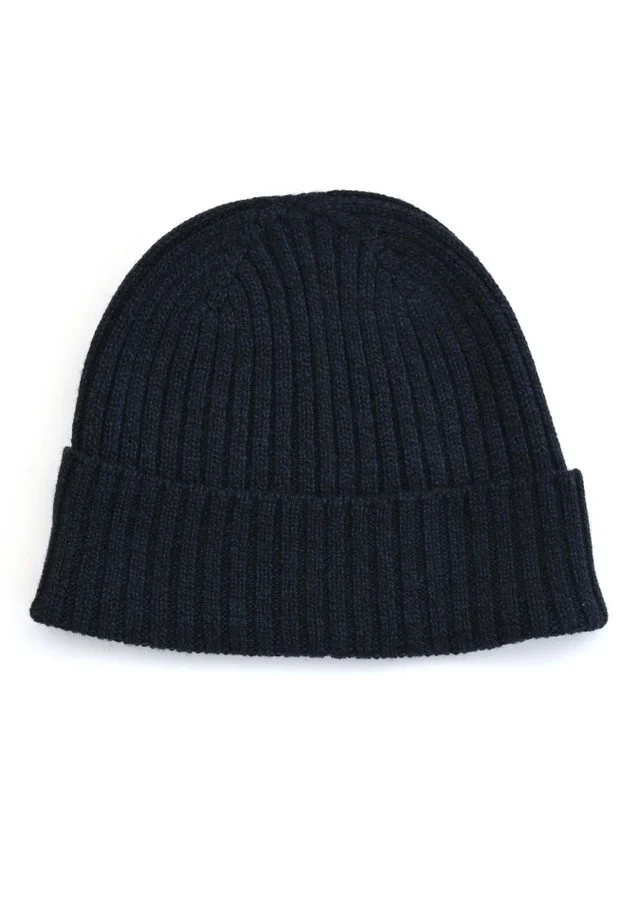Midnight colour variant of the merino wool Teddy Beanie from uimi knitwear.