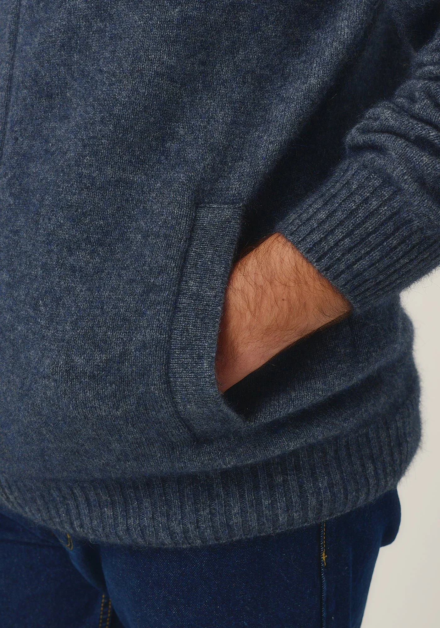 merinomink whittaker-half-zip-river-sweater-zephyr3.jpg