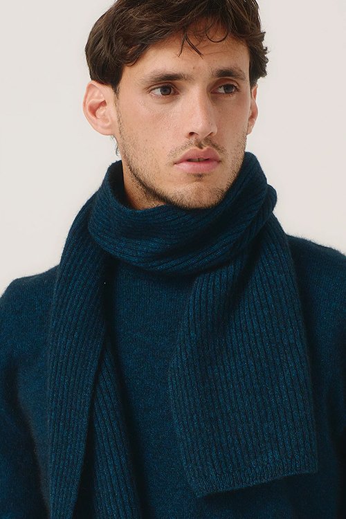Merinomink™ Wide Ribbed Scarf — Merino Wool, Possum Fur, Silk, peacock, rich blue green colour varient.