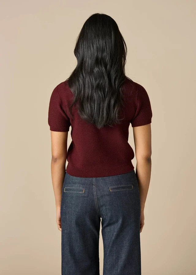 pearl_tee_merlot_back__07761.webp