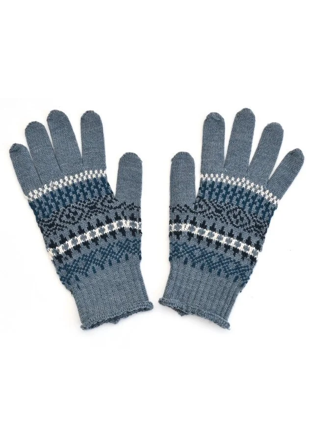Chambray blue colourway variant in the Astrid Gloves, with fairisle pattering, from uimi knitwear