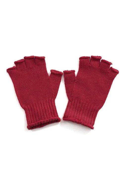 Colour variant Ruby in the Uimi — Milo Fingerless Gloves made from 100% Merino wool