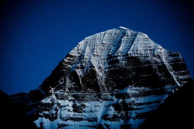   Nine-Story Mountain (2014)   Team:  Director: Augusta X. Thomson  Cinematographer: Augusta X. Thomson  Editor: Chelsi Bullard  Producer: Chelsi Bullard    Press:    Culture Unplugged    Nine-Story Mountain    Elle Canada: “Travel Memoir: The Power 
