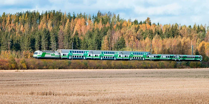 VR kuljettaa yli 800 000 syyslomalaista