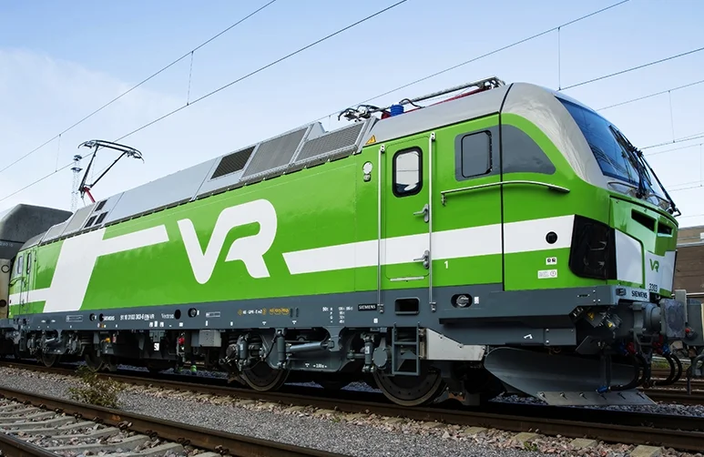 Lehti: Suistuneen veturin nostaminen vaatii uuden tien rakentamisen