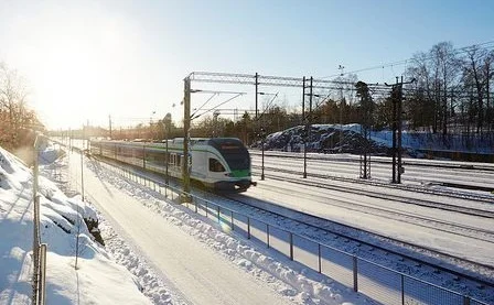 HäSa: Tampereen pormestari pitää kiinni tunnin junasta Helsinkiin