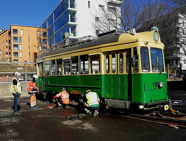 HKL: Helsingin vanhat ratikat siirretään uusiin koteihinsa