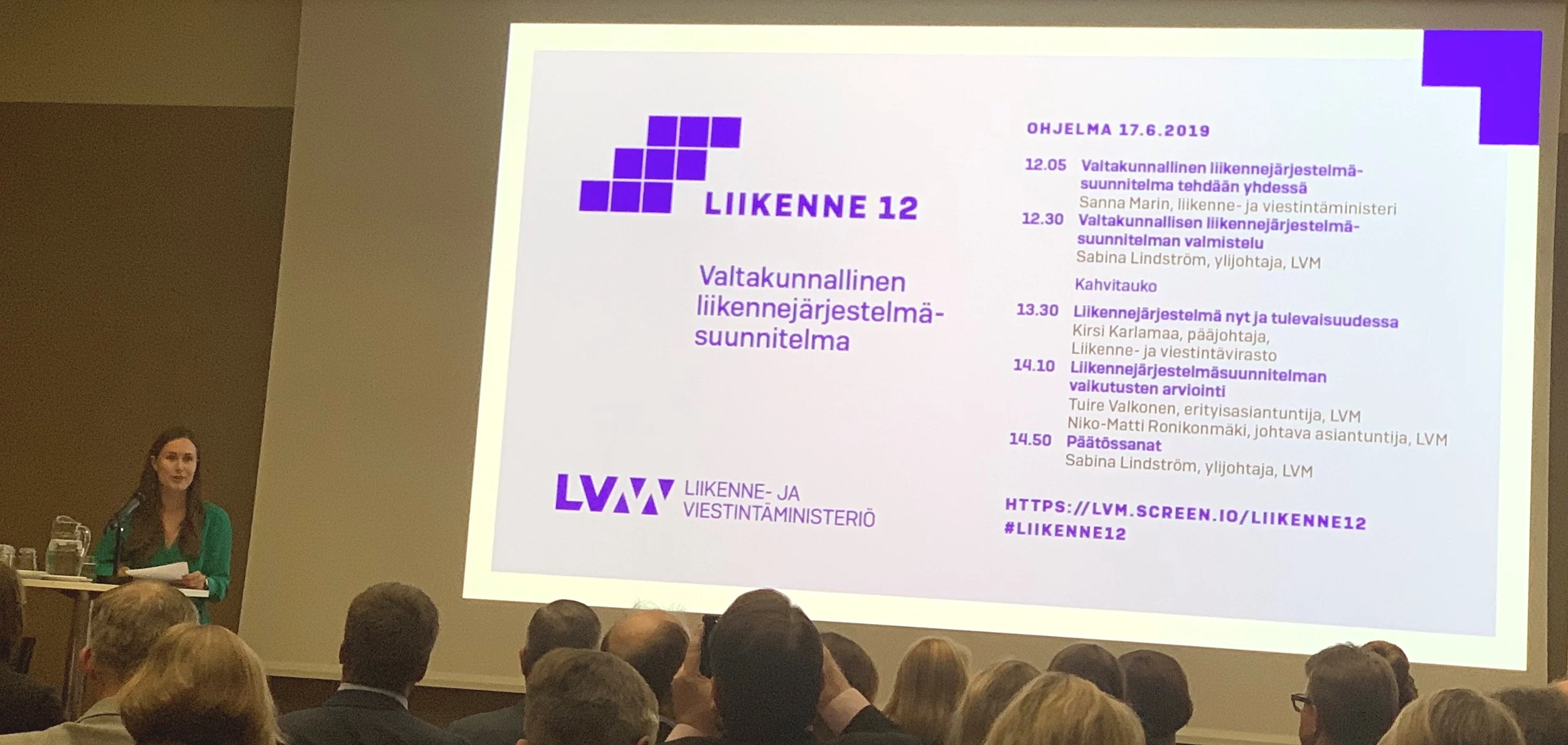Ministerin katse tiukasti tulevaisuudessa - Suomeen tulee ensimmäinen valtakunnallinen liikennejärjestelmäsuunnitelma