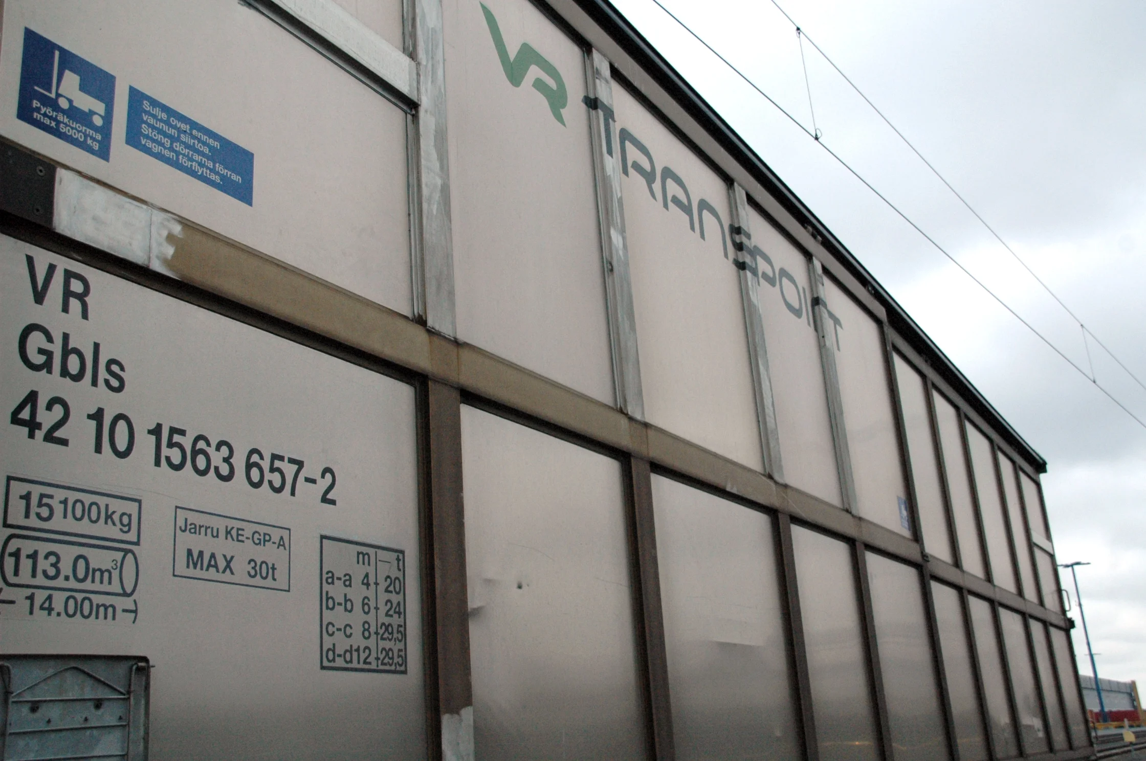 Väylä jatkaa junien tärinämittausten tulosten analysointia