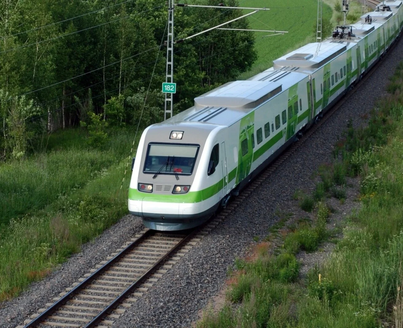 Verkkolehti: Helsingin ja Turun välinen nopea junahanke YVA-menettelyssä