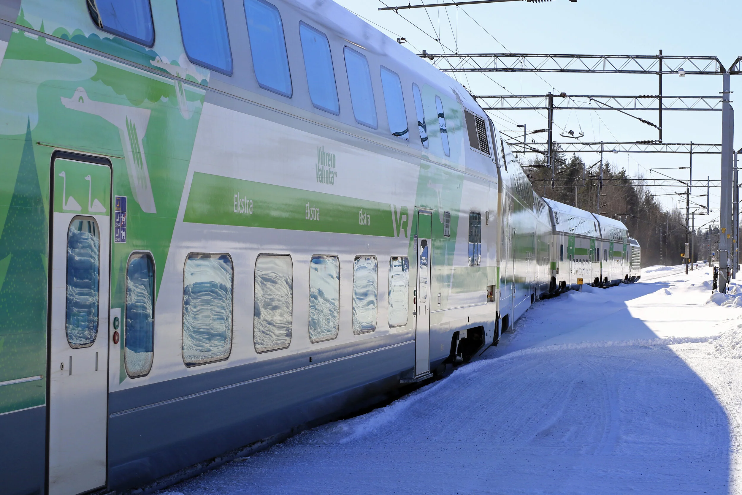 Vihreät SS:ssa: Maakuntien välisiä junavuoroja ei saa vähentää