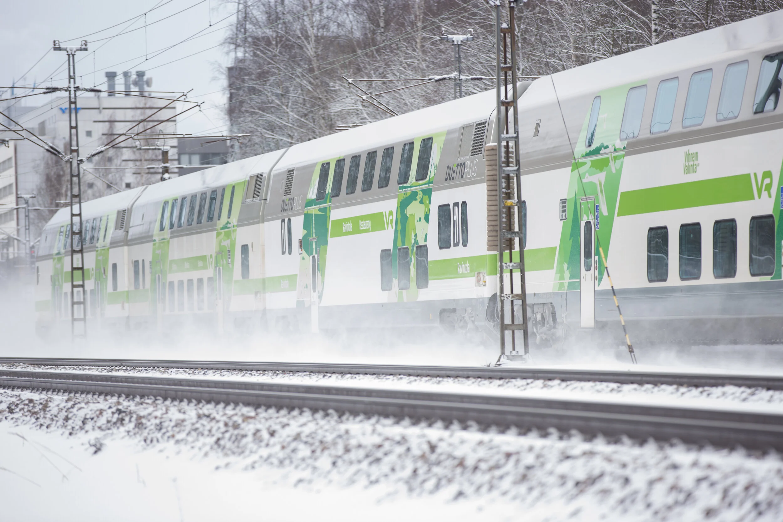 Yle: Jyväskylässä junamatkustajalla koronavirusepäily - VR on ottanut kalustoa pois liikenteestä varotoimenpiteenä