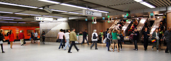 HKL: Rautatientorin metroaseman hissit otetaan käyttöön 17. maaliskuuta