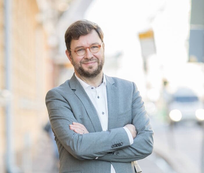 Ministeri Harakka: Traficomilta suosituksia henkilöliikenteen toimijoille