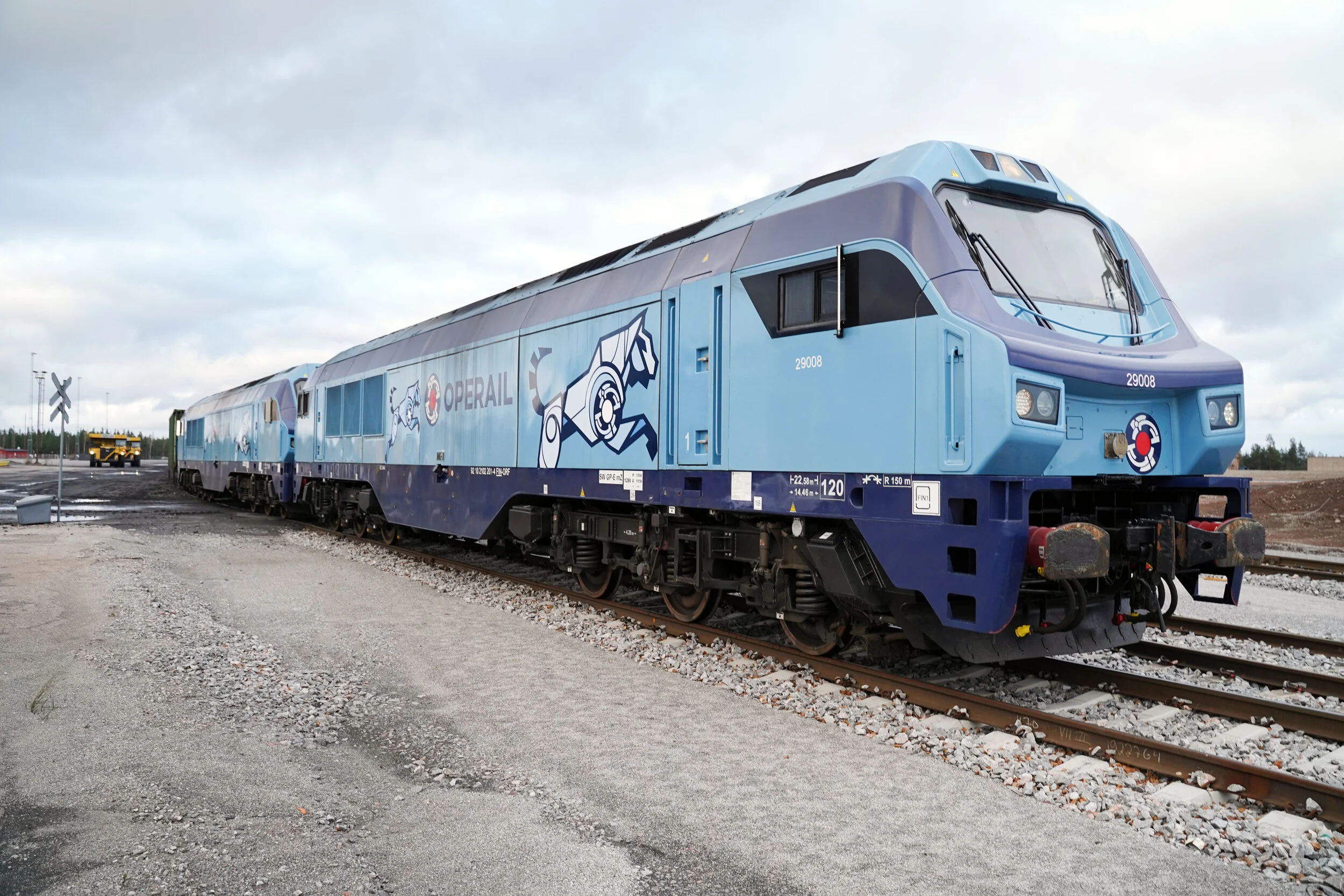 Virolainen valtionyhtiö aloittaa yhteistyön Metsä Groupin kanssa - Vuokraa yhtiölle 195 hakevaunua