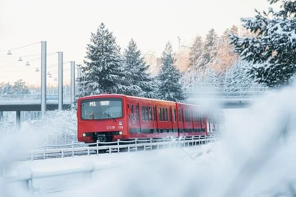 Kaupunkiliikenne:  Metron uuden radioverkon hankinta neuvotteluvaiheessa
