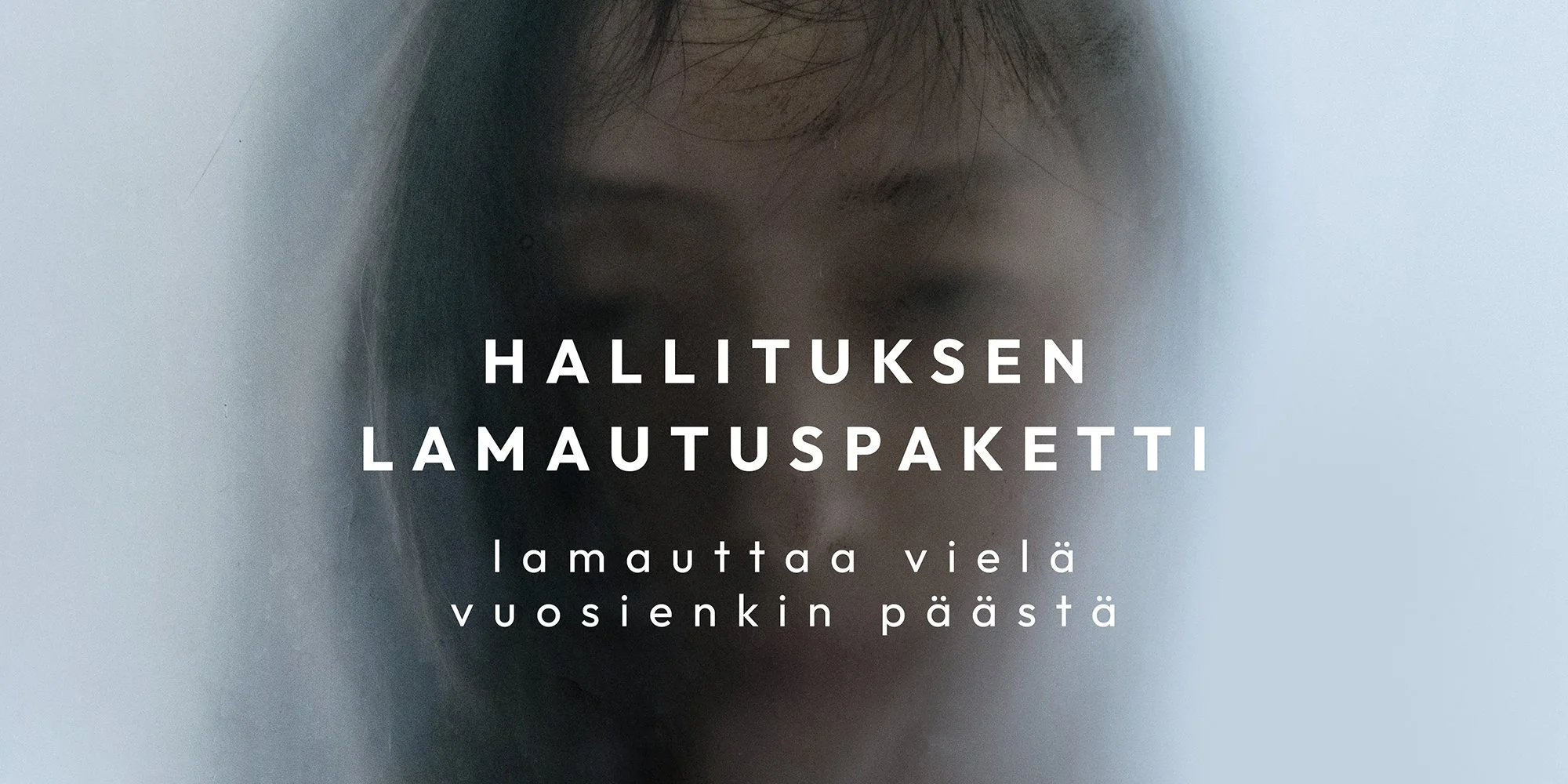 VR poisti ammattiliiton mainoksen rautatieasemilta