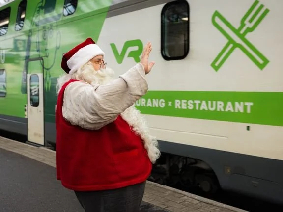 VR: Jouluaattoyön voi viettää nyt junassa