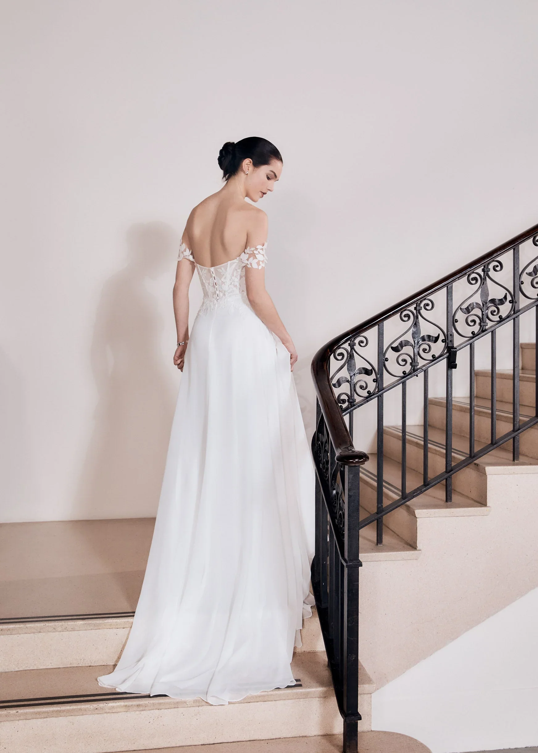 NOLA_50720_LOOKBOOK_2_212e144a-d244-4a5f-9c5a-ed2d46ed3dfc.webp