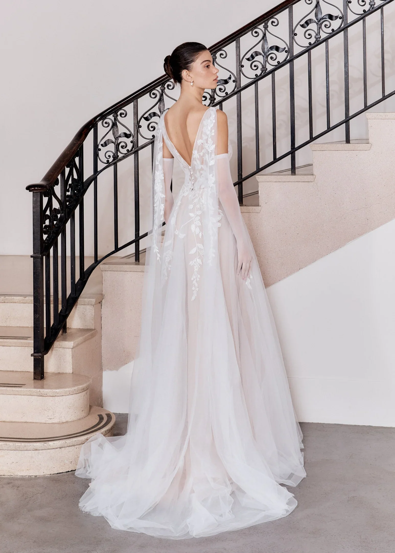 JOVIE_50725_LOOKBOOK_2_379b2682-564e-4d4d-ae34-3f1843b5aa80.webp
