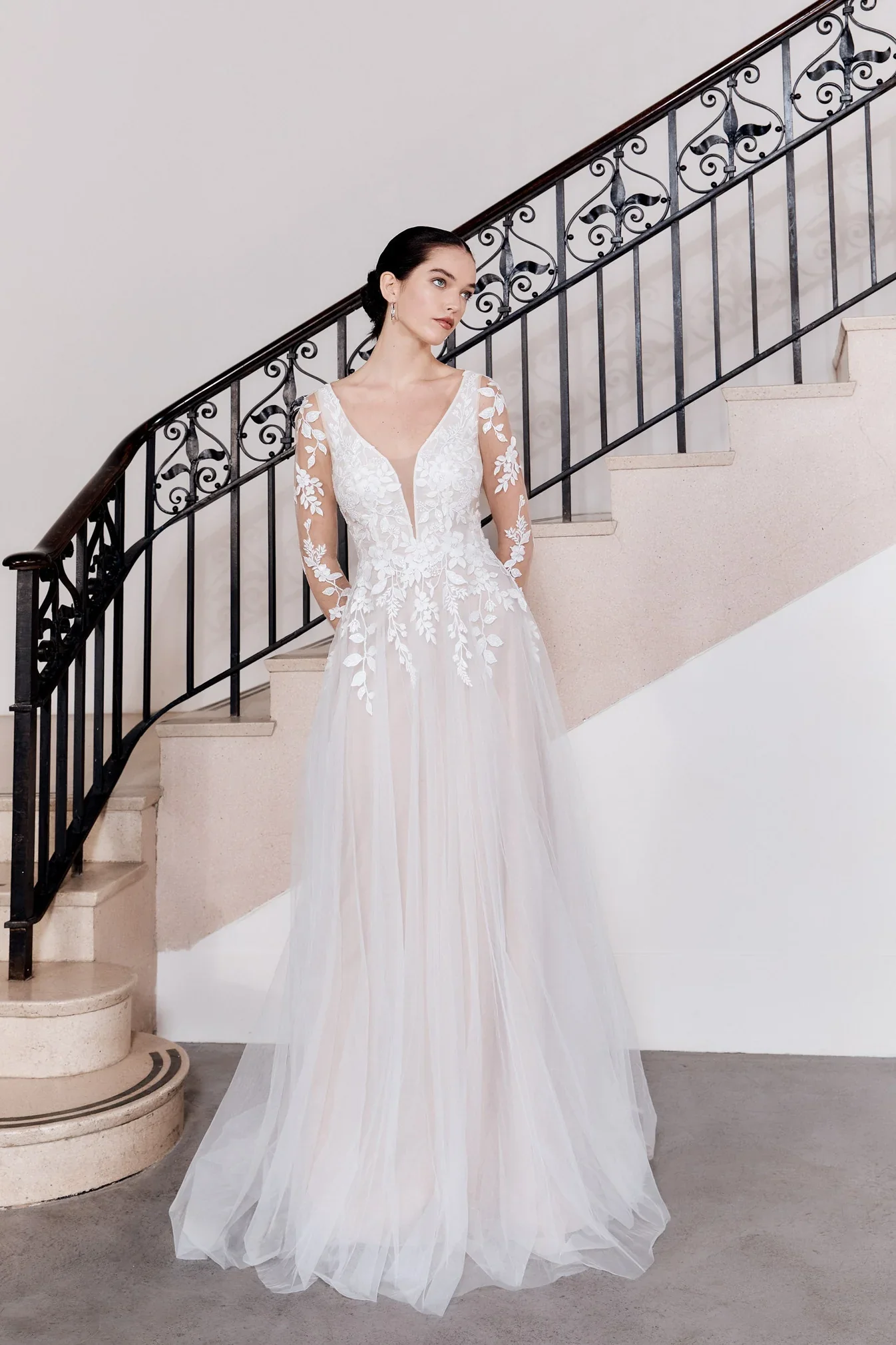 FALLON_50724B_LOOKBOOK_1_0e484678-f739-46e7-9f09-26ac08f70c68.webp