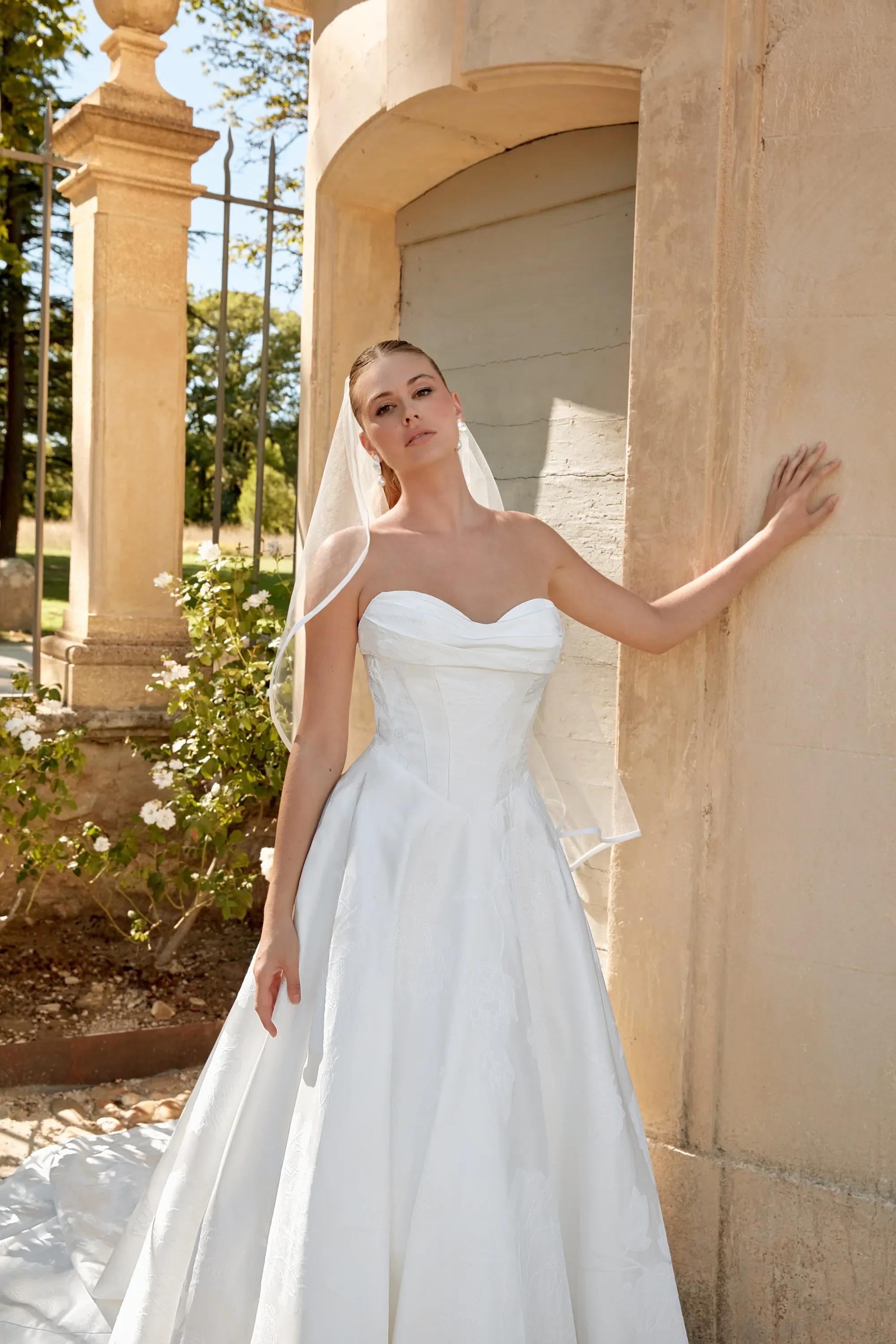 44588_FC_Sincerity-Bridal.webp
