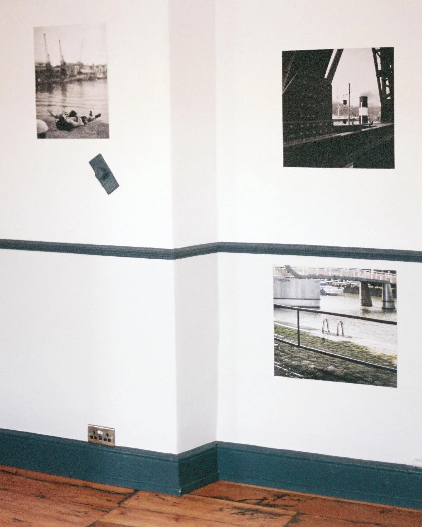 We didn&rsquo;t want to give too much away as the Bristol Harbour exhibition at @novascotiapub is still open however we did pop down and shoot an expired roll of film with a dodgy lens! 

There&rsquo;s plenty more on show and the exhibition runs unti